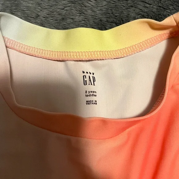 GAP Kids Swim Set Ombré Orange-2T - Picture 4 of 4